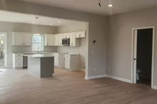 404 Chad Trl, Arlington, WI 53911 - Photo 8