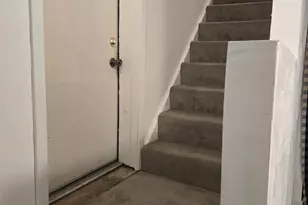 2146 Winnebago St, Madison, WI 53704 - Photo 8