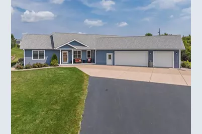 1204 N Northstar Circle, Hillsboro, WI 54634 - Photo 2