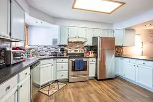 530 E Hiawatha Dr, Wisconsin Dells, WI 53965 - Photo 10