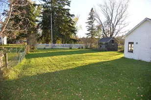 103 Bridge St, Wonewoc, WI 53968 - Photo 36