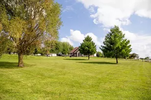 N5080 Hyland Cir, Monticello, WI 53570 - Photo 4