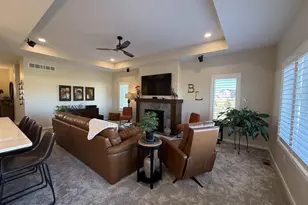 3147 S Bartells Dr, Beloit, WI 53511 - Photo 10