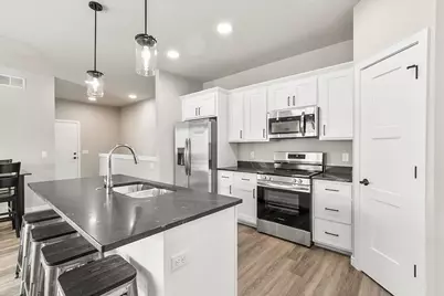 2872 Wild Goose Way, Stoughton, WI 53589 - Photo 4