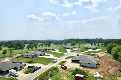 N835 Eagle Ridge Drive, Fort Atkinson, WI 53538 - Photo 2