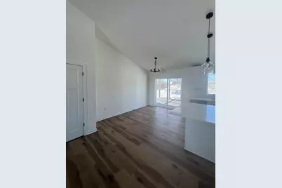 286 Santa Maria Drive, Arlington, WI 53911 - Photo 8