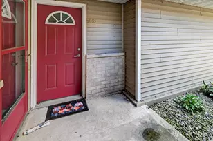 5126 Walbridge Ave, Madison, WI 53714 - Photo 6