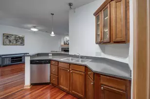 8253 Mayo Dr, Madison, WI 53719 - Photo 6