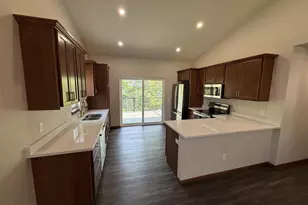 1024 Armida Ct, Reedsburg, WI 53959 - Photo 10