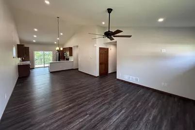 1024 Armida Court, Reedsburg, WI 53959 - Photo 8
