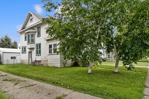 217 N Main St, Reeseville, WI 53579 - Photo 28