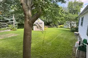 N115W20994 Brookside Dr, Germantown, WI 53022 - Photo 18