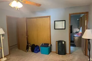 N115W20994 Brookside Dr, Germantown, WI 53022 - Photo 8