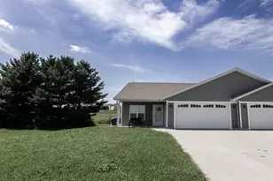 1398 Bea Ann Dr, Ridgeville, WI 53533 - Photo 24
