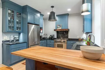 752 E Gorham Street, Madison, WI 53703 - Photo 14