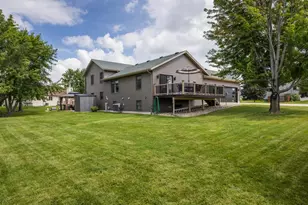 2290 Dupont Dr, Janesville, WI 53546 - Photo 36