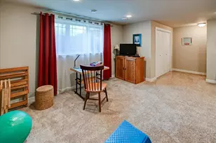 2537 New Town Dr, Sun Prairie, WI 53590 - Photo 26