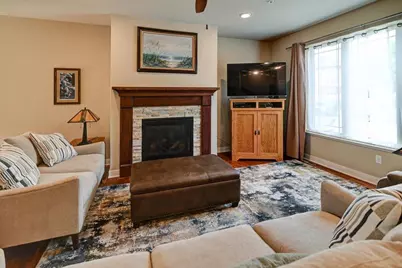 2537 New Town Drive, Sun Prairie, WI 53590 - Photo 4