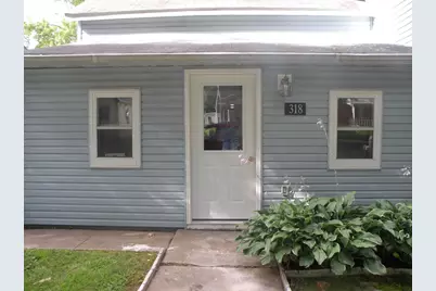 318 Amelia Street, Cassville,  53806 - Photo 6