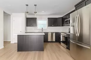 5298 Athlone Rd, Fitchburg, WI 53711 - Photo 6