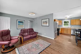 5404 Healy Ln, Monona, WI 53716 - Photo 8