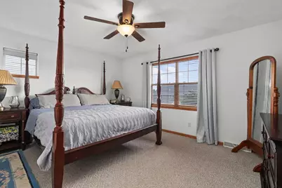 637 Garfield Avenue, Janesville, WI 53536 - Photo 16