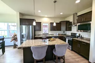 14 Bluestem Pass, Mount Horeb, WI 53572 - Photo 6