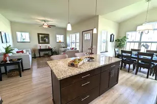 14 Bluestem Pass, Mount Horeb, WI 53572 - Photo 10