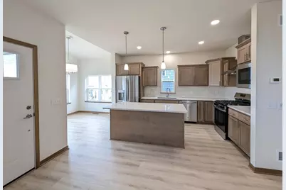 14 Bluestem Pass, Mount Horeb, WI 53572 - Photo 2