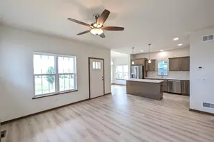 14 Bluestem Pass, Mount Horeb, WI 53572 - Photo 20