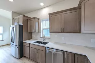 14 Bluestem Pass, Mount Horeb, WI 53572 - Photo 8