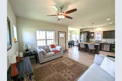 14 Bluestem Pass, Mount Horeb, WI 53572 - Photo 16