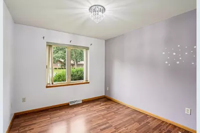 510 Oakridge Drive, Portage, WI 53901 - Photo 22