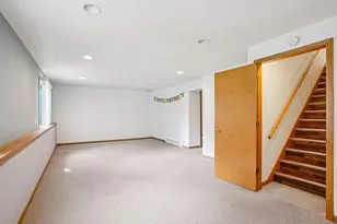 510 Oakridge Dr, Portage, WI 53901 - Photo 36