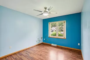 510 Oakridge Dr, Portage, WI 53901 - Photo 24