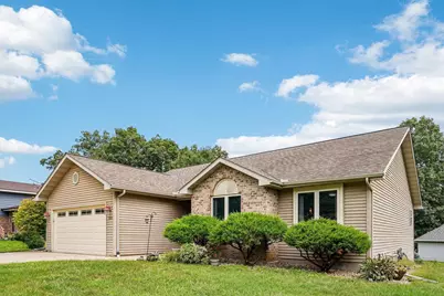 510 Oakridge Drive, Portage, WI 53901 - Photo 2