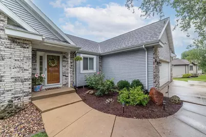 630 Morningstar Drive, Portage, WI 53901 - Photo 2