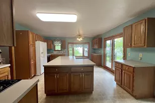 509 N Benton St, Sparta, WI 54656 - Photo 10