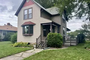 509 N Benton St, Sparta, WI 54656 - Photo 1