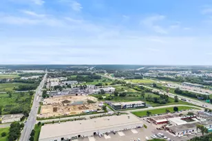 4721 Femrite Dr, Madison, WI 53716 - Photo 42