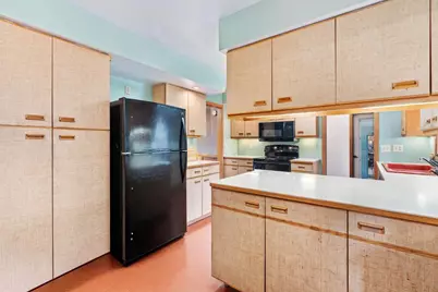4721 Femrite Drive, Madison, WI 53716 - Photo 4