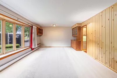 4721 Femrite Drive, Madison, WI 53716 - Photo 12