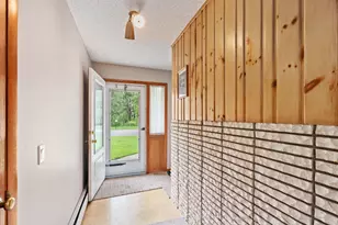 4721 Femrite Dr, Madison, WI 53716 - Photo 8