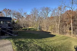 71 Ford Dr, East Dubuque, IL 61025 - Photo 6