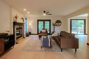 71 Ford Dr, East Dubuque, IL 61025 - Photo 8