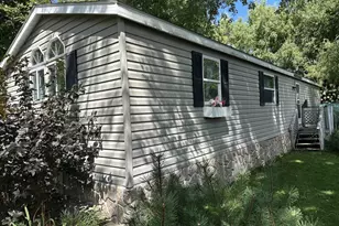 100 Woodland Dr, Wisconsin Dells, WI 53965 - Photo 12