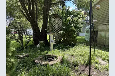 100 Woodland Drive, Wisconsin Dells, WI 53965 - Photo 14