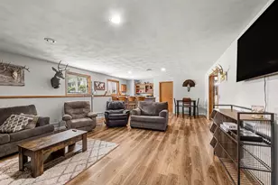 736 Fern St, Waupun, WI 53963 - Photo 28