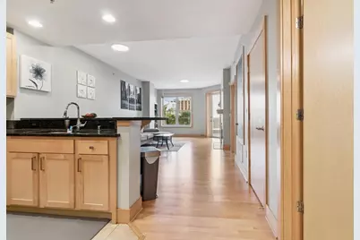 333 W Mifflin Street #4090, Madison, WI 53703 - Photo 14