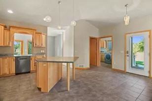 1016 Eagle Ln, Poynette, WI 53955 - Photo 10